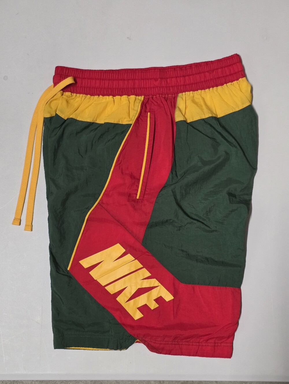 Nike Men's Colorblock Swim Trunks L Green/Red/Yellow Drawstring